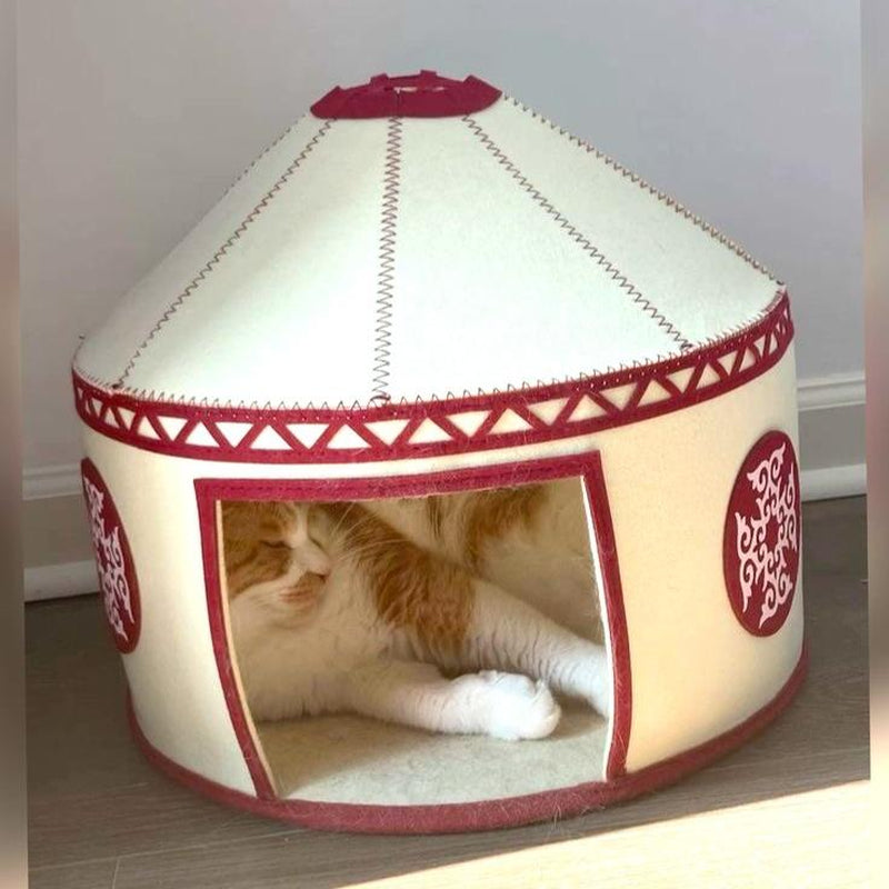 Nomadic Cat Yurts - Cozy Pet Bed for Cats with Traditional Kazakh Design - Soft, Durable & Stylish Cat Cave