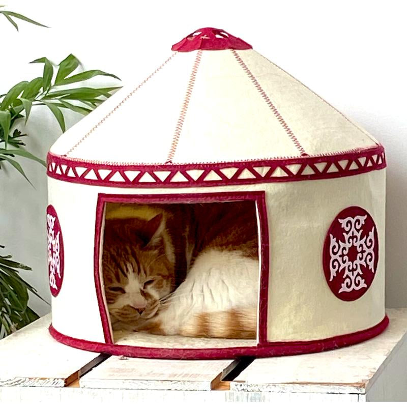 Nomadic Cat Yurts - Cozy Pet Bed for Cats with Traditional Kazakh Design - Soft, Durable & Stylish Cat Cave